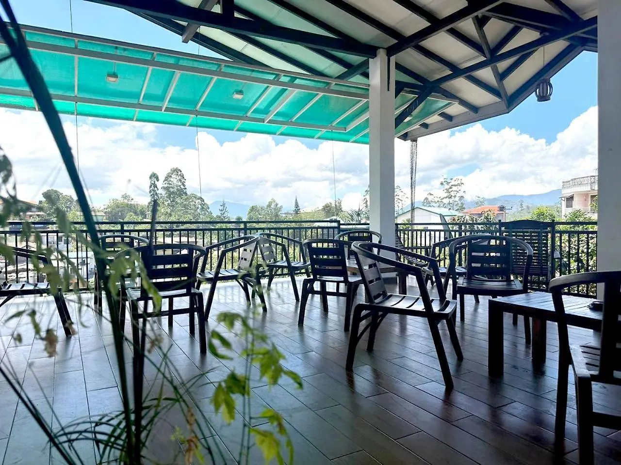 Guest house White Block Hotel & Resturant Hatton Sri Lanka