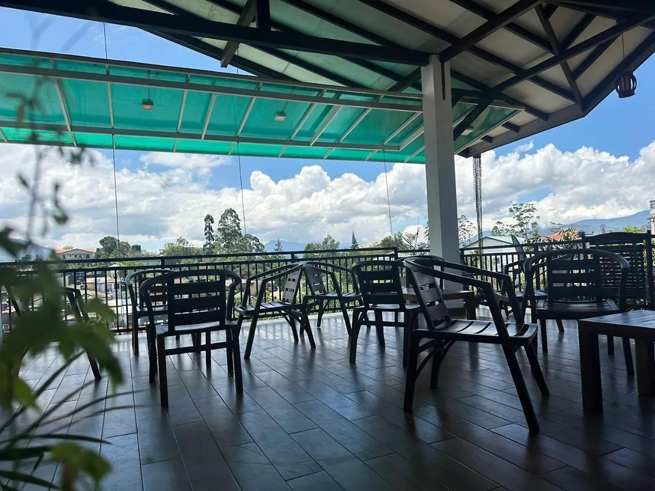 White Block Hotel & Resturant Hatton Guest house