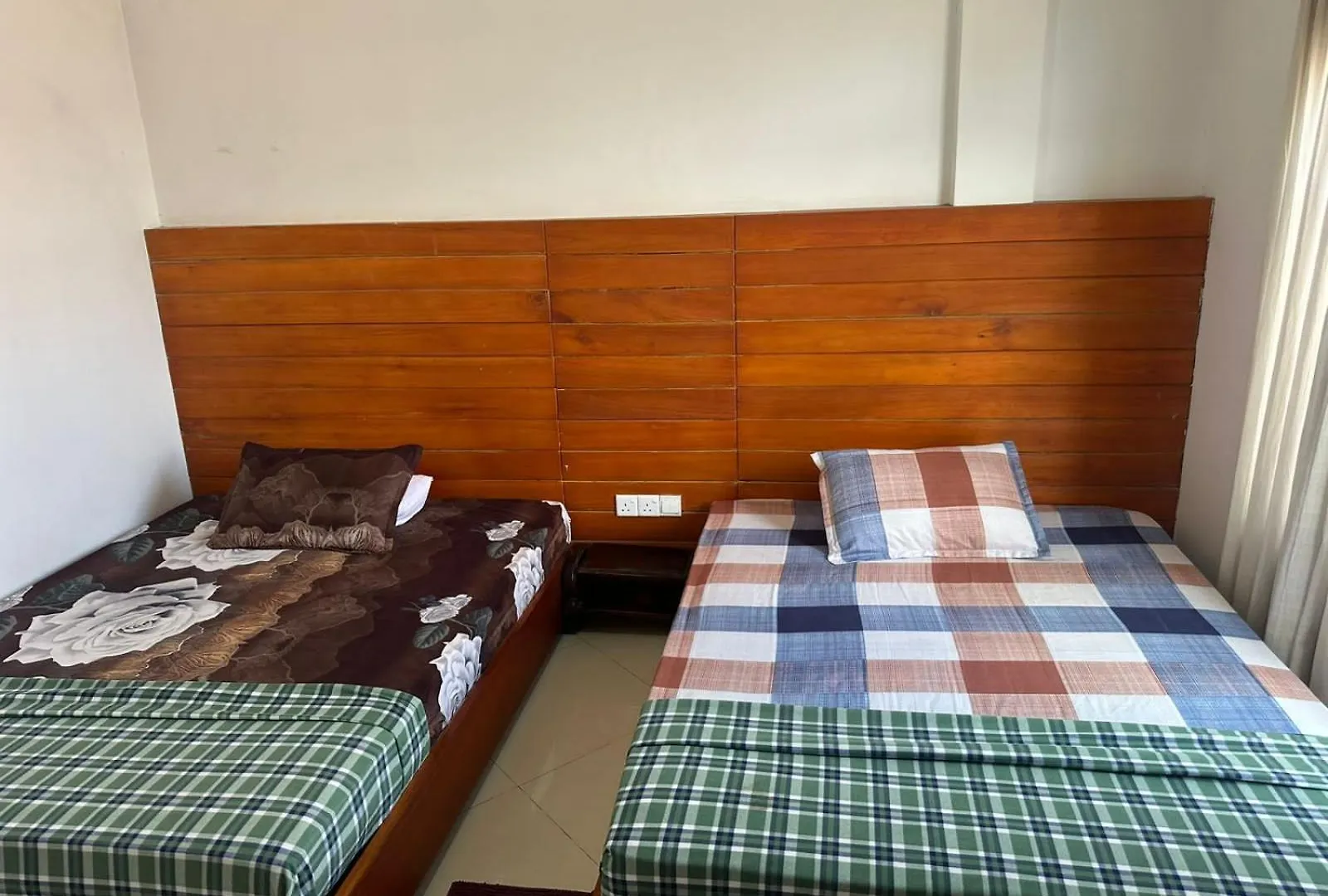White Block Hotel & Resturant Hatton Guest house